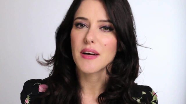 Lisa Eldridge – Make-Up Basics: Introduction to Primer Foundation and Concealer Tutorial