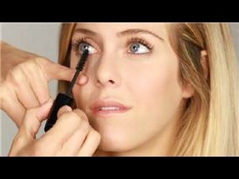 How Do I Make Eyelashes Thicker?