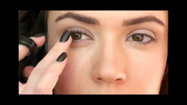 How to Curl Straight Eyelashes BEFORE Mascara & Make Them Stay!