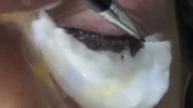 How to Tint Eyelashes