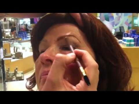 Brow tutorial by celebrity makeup artist Darais