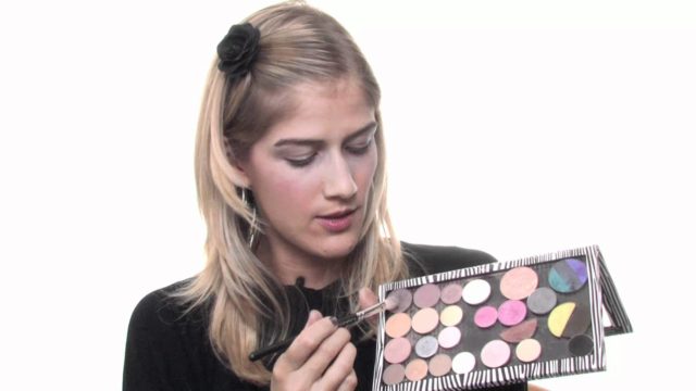 Makeup for Green & Hazel Eyes : How to: Eyeshadow Makeup Palette for Blondes