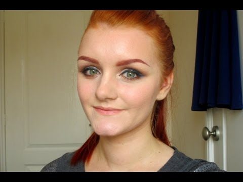 Easy Blue Eyeliner and Peachy Lips Makeup Tutorial | Phee’s Makeup Tips