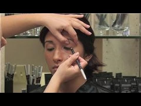 Aesthetician & Makeup Artist Tips : Eyeliner Makeup Tips: Eyeliner Makeup Tips for Teens