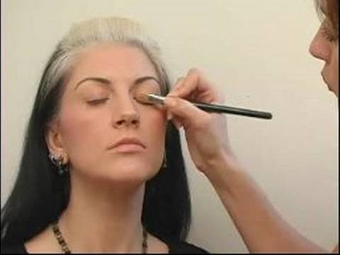 How to Apply High Fashion Makeup : Applying Eyeshadow for High Fashion Makeup