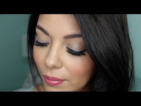 5 Minute Makeup Tutorial : Flawless Skin, Silver Eyeshadow and Pink Pops of Color