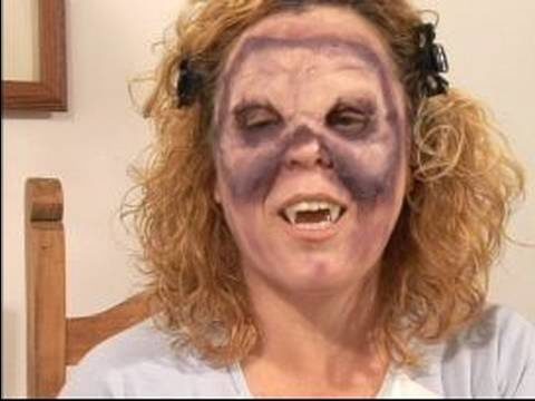 Vampire Makeup Tips: Halloween Costumes : How to Create Scary Lips for Vampire Makeup