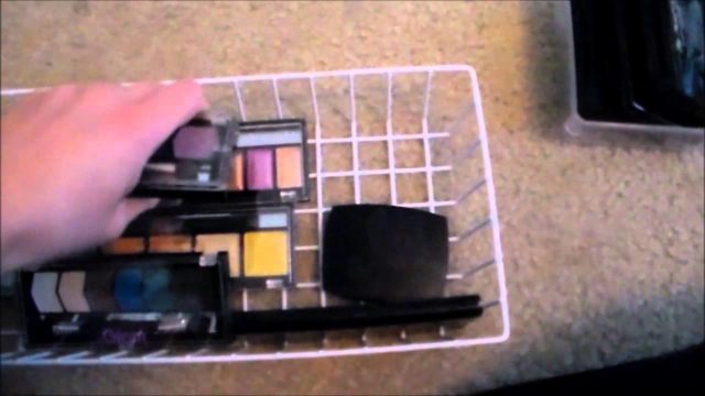 Declutter My Makeup | Eyeshadow Inventory