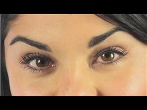 Makeup: Lips & Eyes : Beauty Tips for How to Make Mascara Smudge Proof